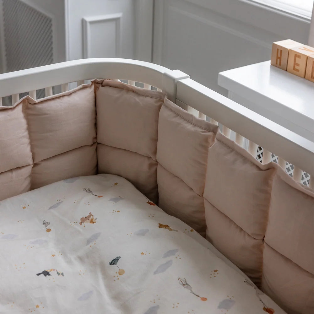 Sebra - Baby Bumper, kapok, Birchbark Rose