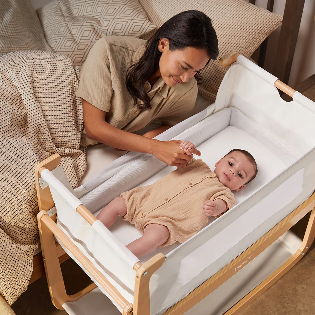 Snuz - SnuzPod4 Bedside Crib - Natural
