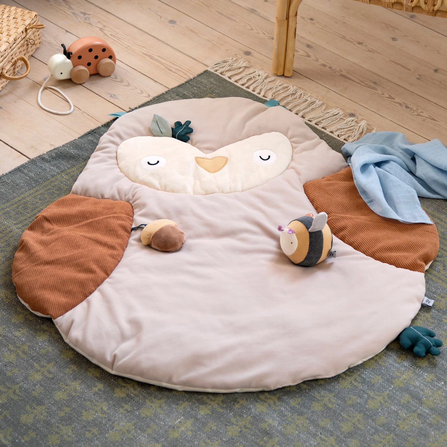 Sebra - Activity play mat - Blinky the owl