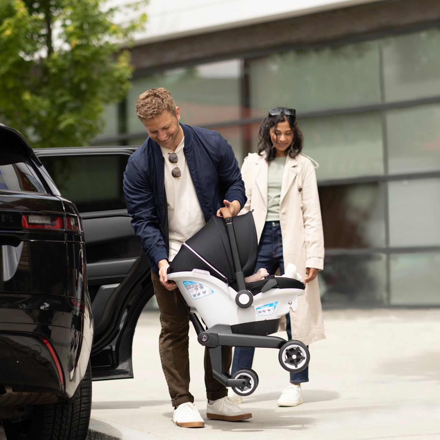 Evenflo - Shyft DualRide Infant Car Seat Stroller Combo w Carryall Storage & Extended Canopy - Topaz