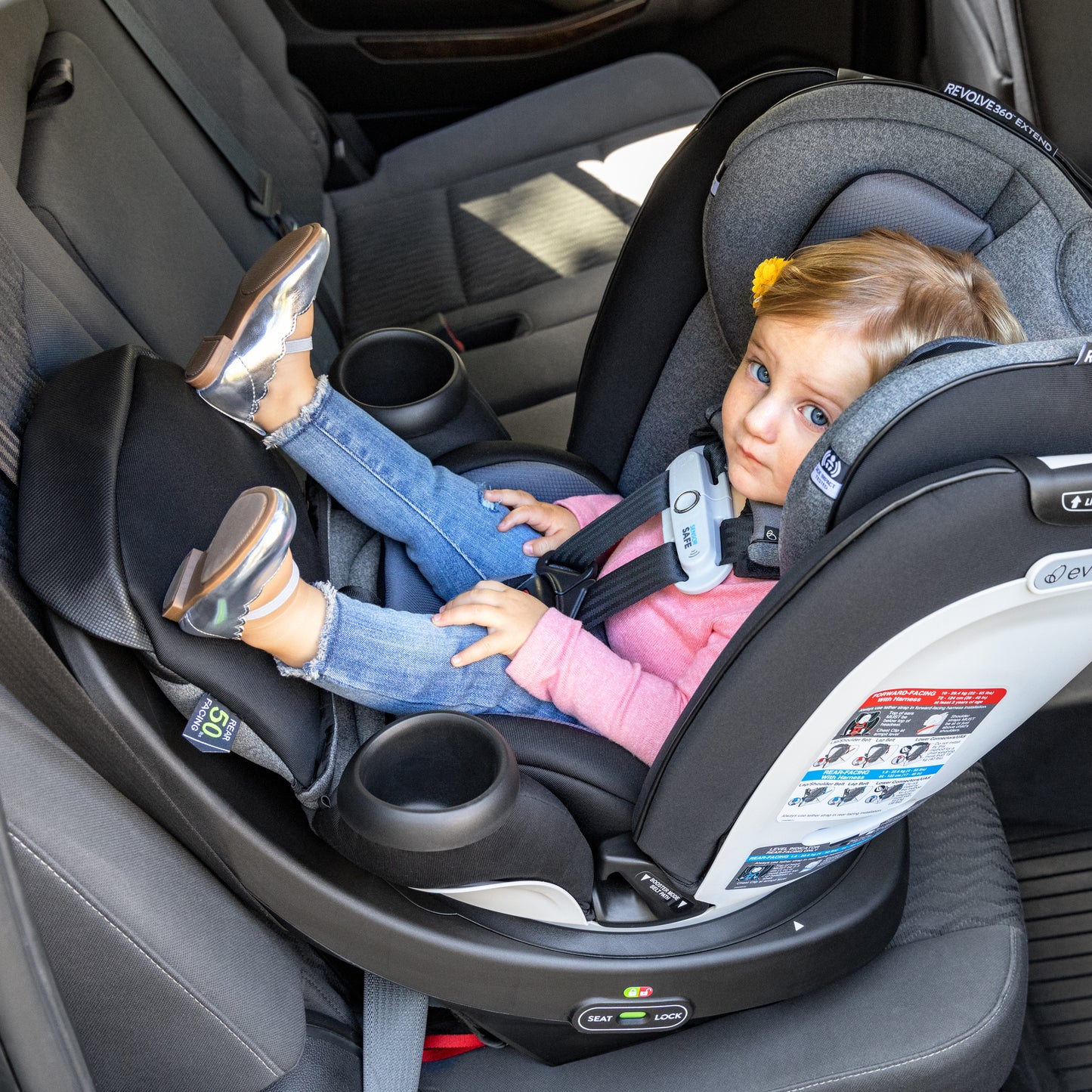 Evenflo - Gold Revolve360 Extend All-in-One Rotational Car Seat with SensorSafe - Onyx Black