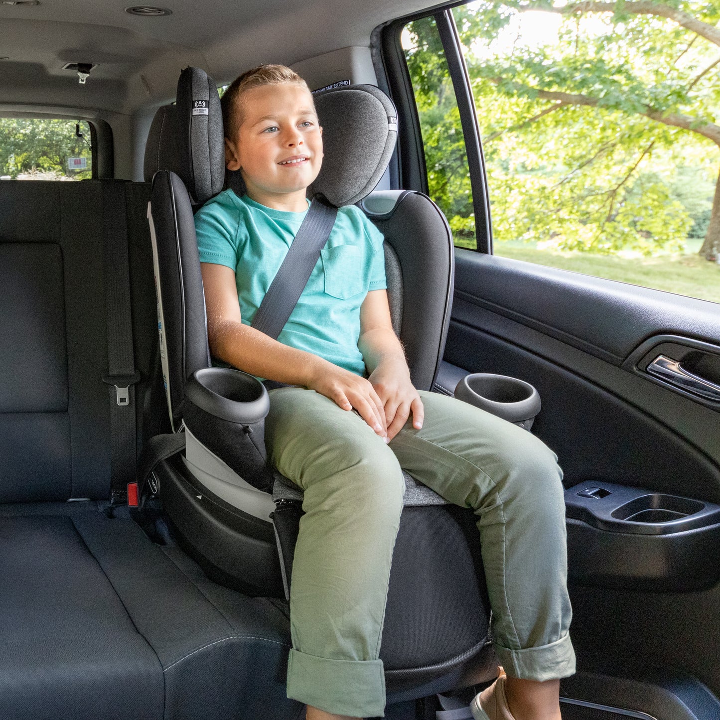 Evenflo - Gold Revolve360 Extend All-in-One Rotational Car Seat with SensorSafe - Onyx Black