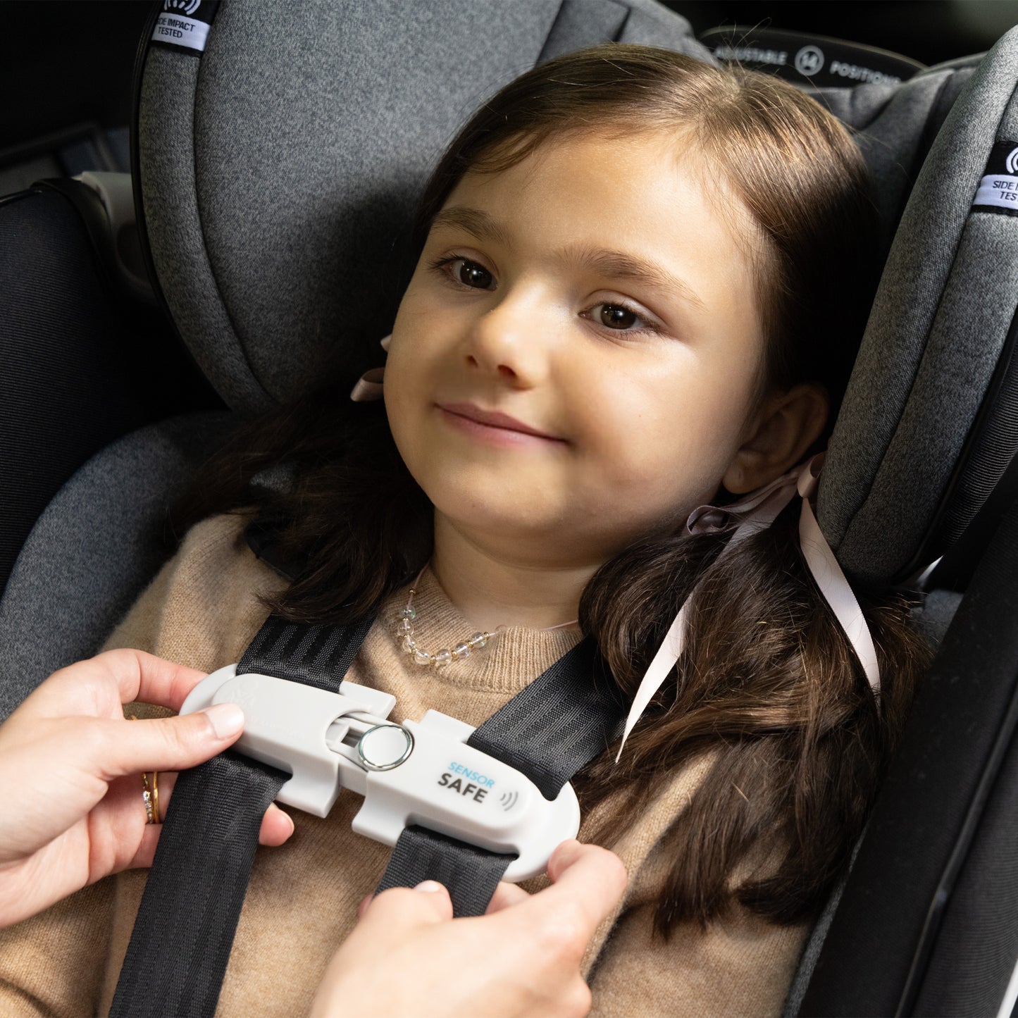 Evenflo - Gold Revolve360 Extend All-in-One Rotational Car Seat with SensorSafe - Moonstone Gray