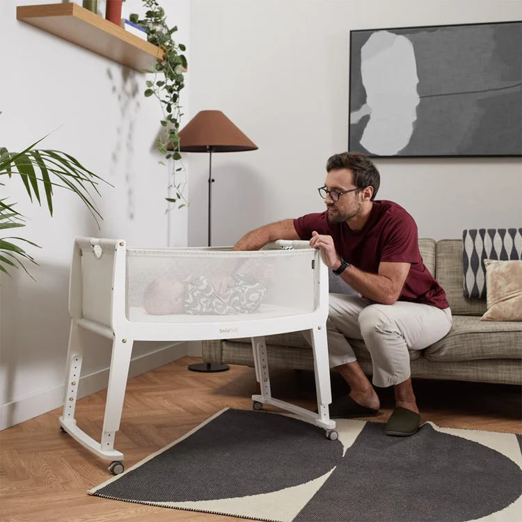 Snuz - SnuzPod Studio Bedside Crib - Paris/White