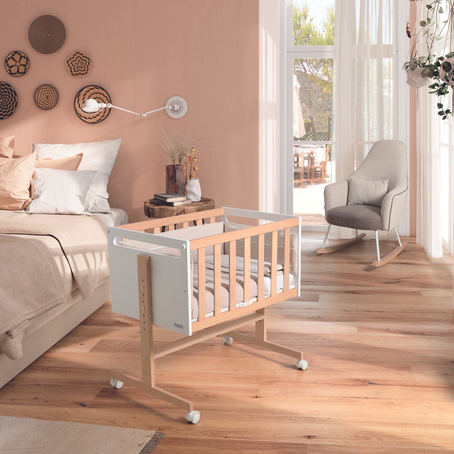 MICUNA - MO-1973 YOU & ME PLUS WHITE MINI-COT CO-SLEEPING