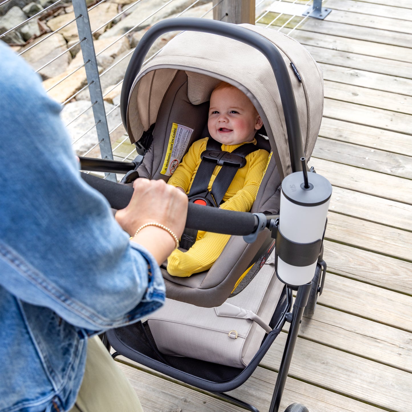 Evenflo - Pivot Modular Travel System with LiteMax Infant Car Seat - Casual Gray