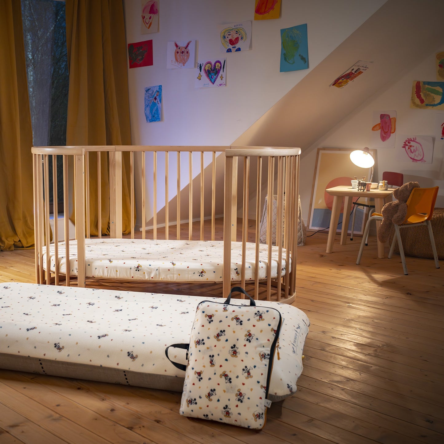 Stokke - Sleepi Bed Fitted Sheet V3 Mickey Celebration