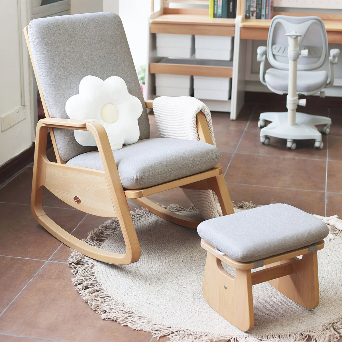 Boori - Byron Chair with Stool Grey