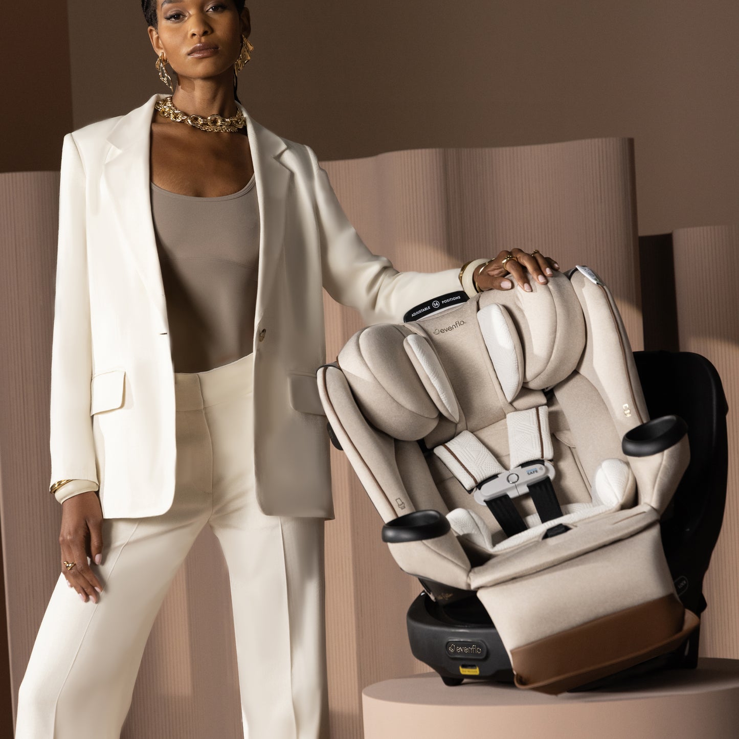 Evenflo - Limited Edition Revolve360 Extend All-in-One Rotational Car Seat with Green & Gentle Fabric - Champagne