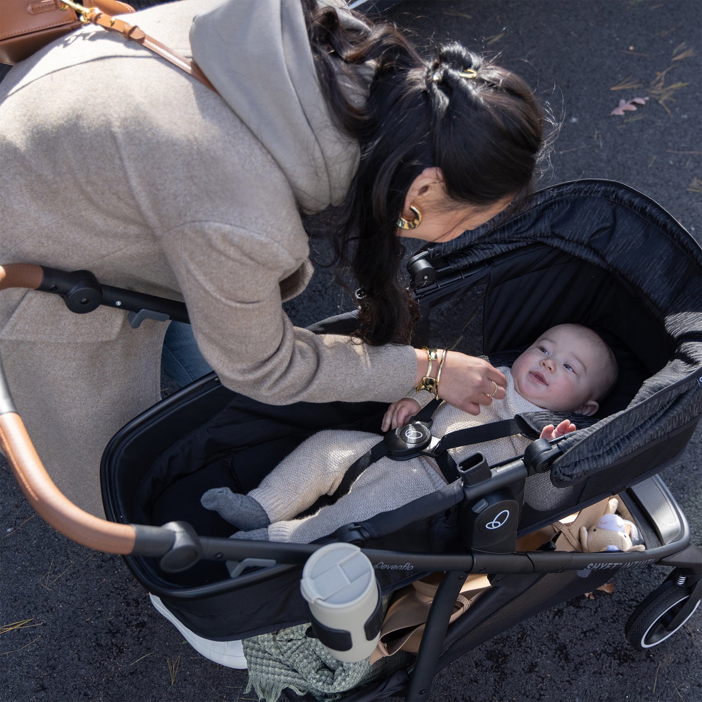 Evenflo - Shyft Intuiti Travel System with Revolve180 LiteMax NXT Rotational Infant Car Seat - Black Shale