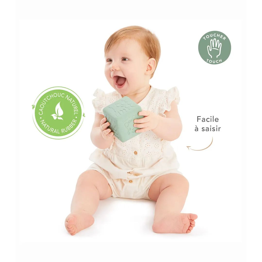 Sophie La Girafe Textured Cube- TOUCH