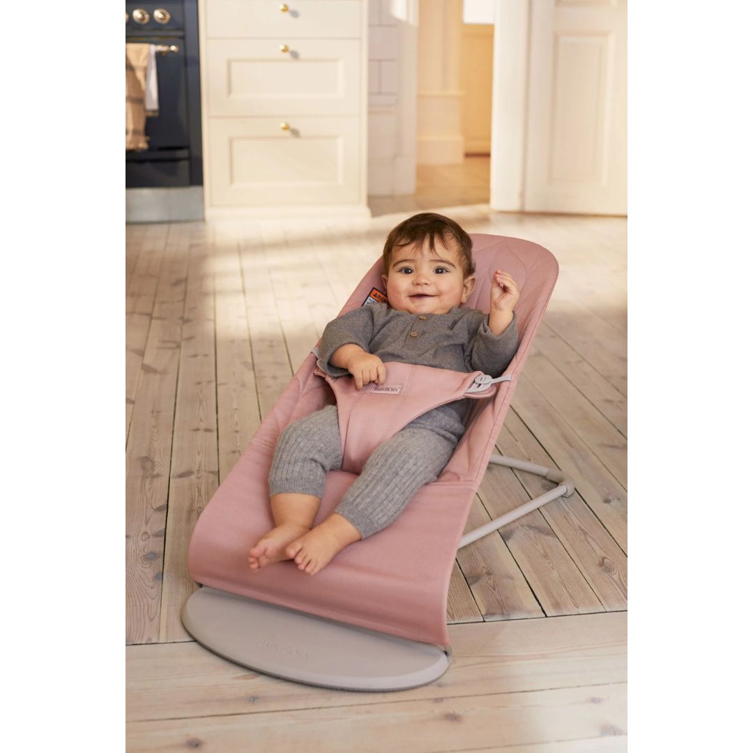 BABYBJORN Bouncer Bliss, Dusty Pink, Cotton, Petal quilt
