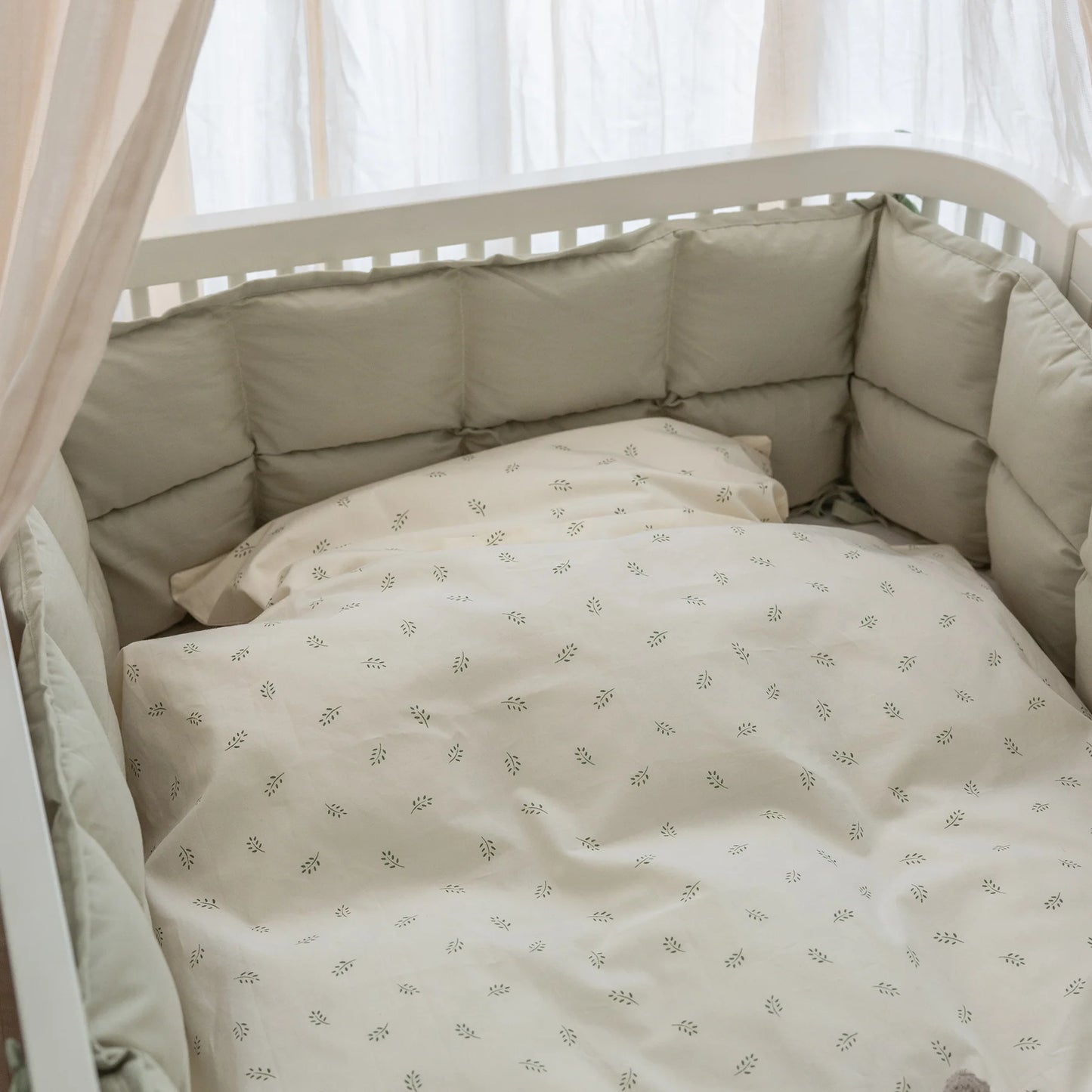 Sebra - Baby Bumper Kapok - Mist Green