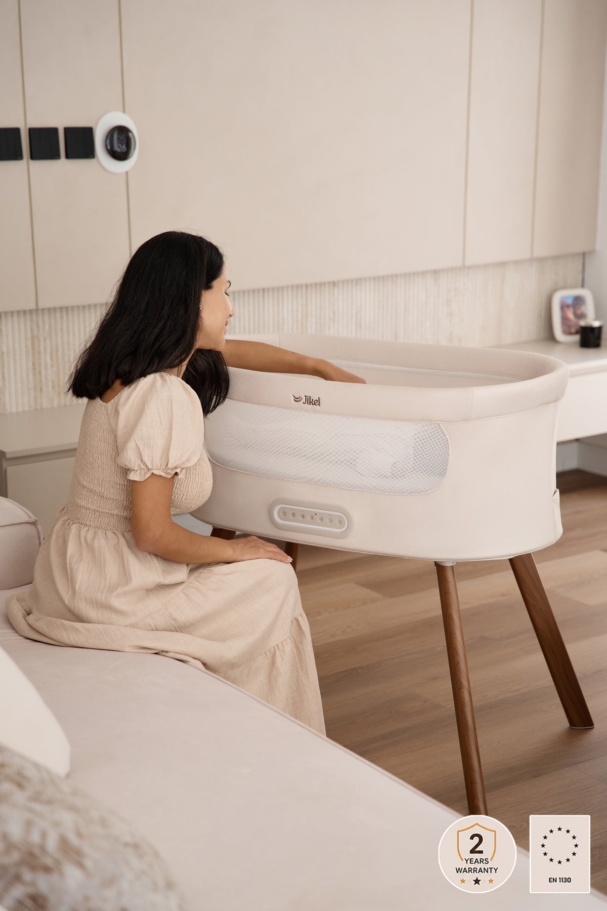 Jikel - Calmio Smart Bassinet Crib – Vanilla Cream