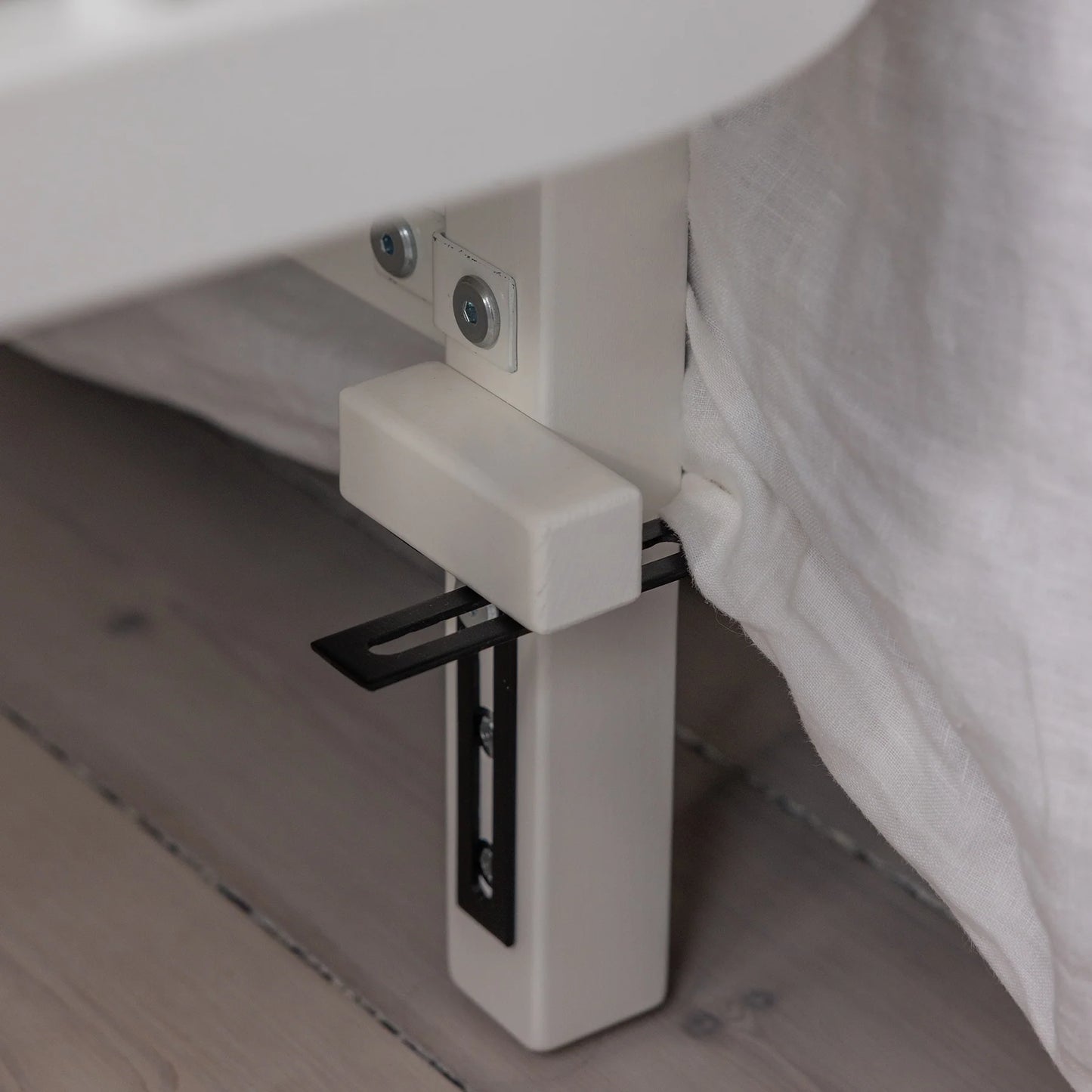 Sebra - Bedside Crib, Classic White
