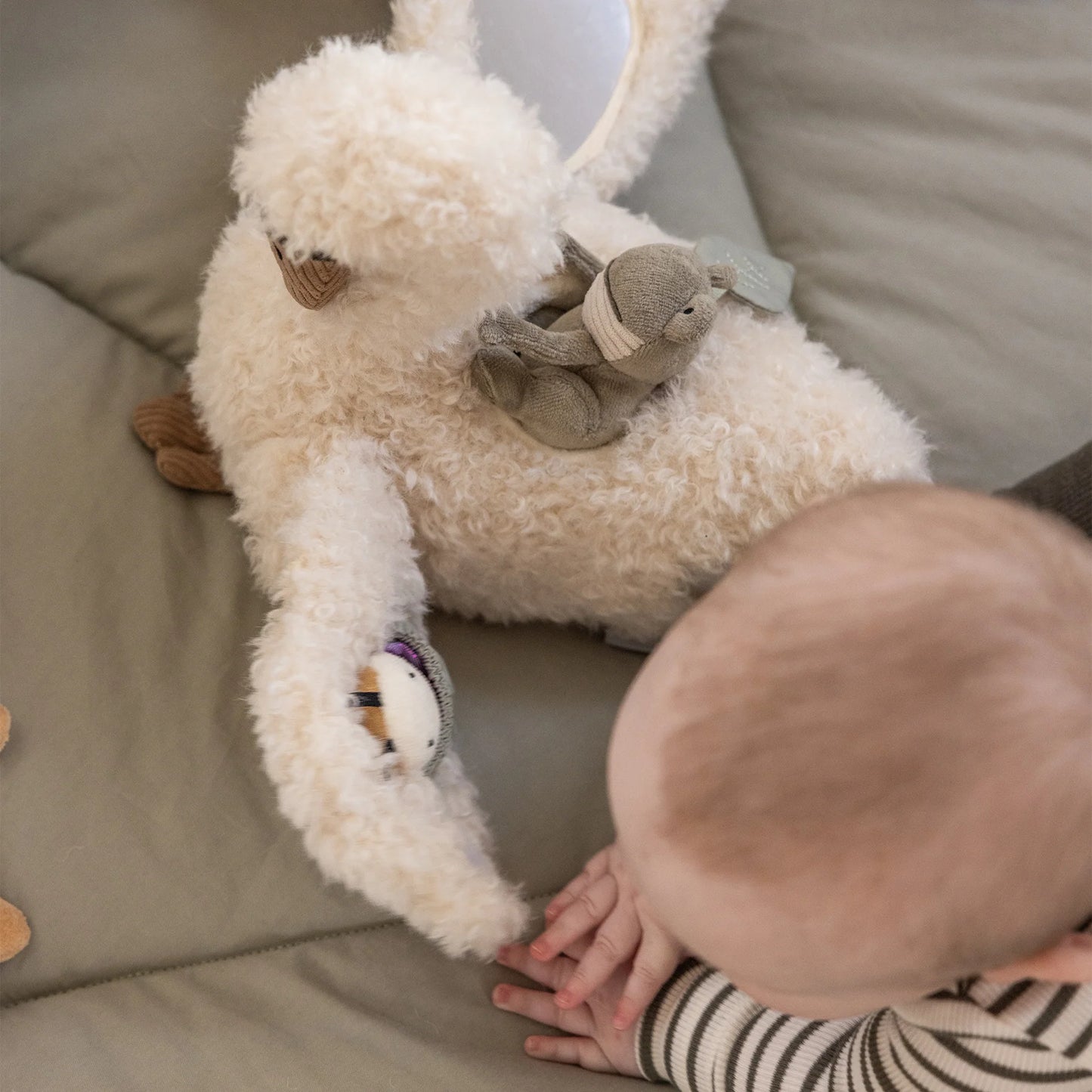 Sebra - Activity soft toy, swan