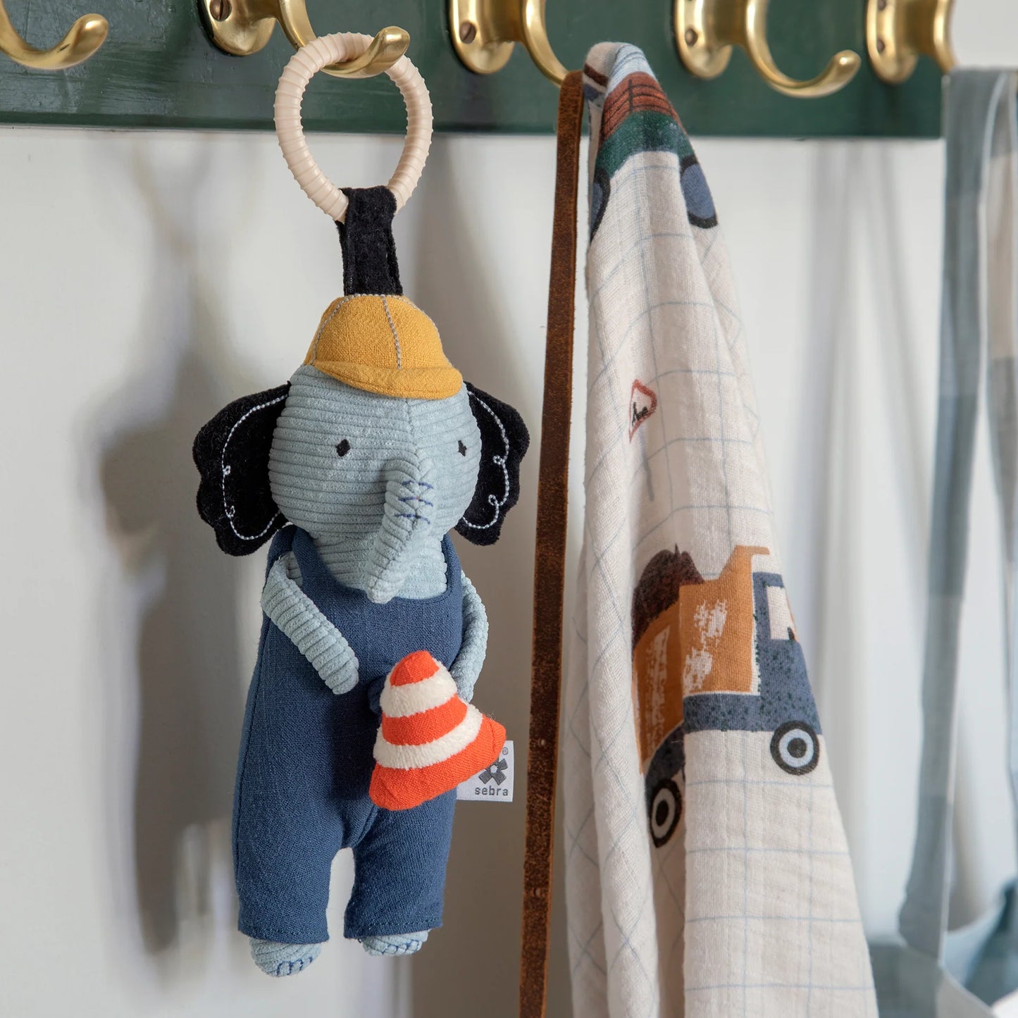 Sebra - Musical pull toy, Elephant