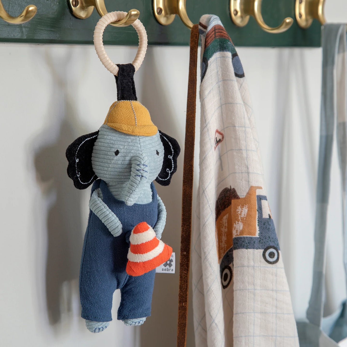 Sebra - Musical pull toy, Elephant