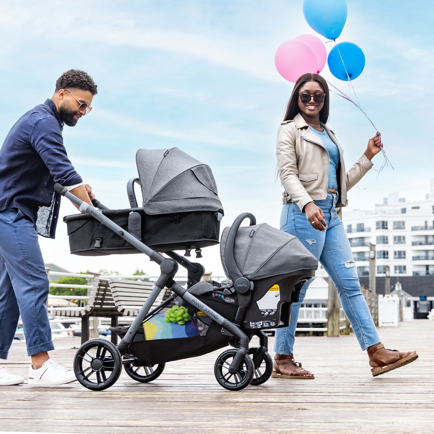 Evenflo - Pivot Xpand Modular Travel System with LiteMax Infant Car Seat - Ayrshire Black