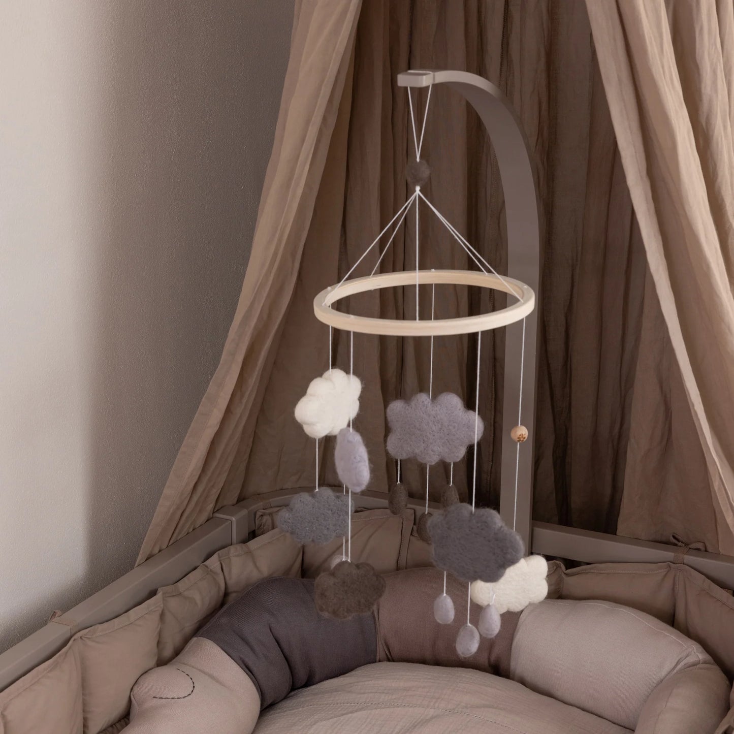 Sebra - Wooden Mobile holder - Jetty Beige