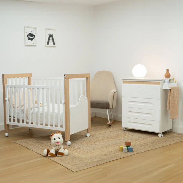 Micuna - Dolce Magic Crib and Changing Table Set Whitewood