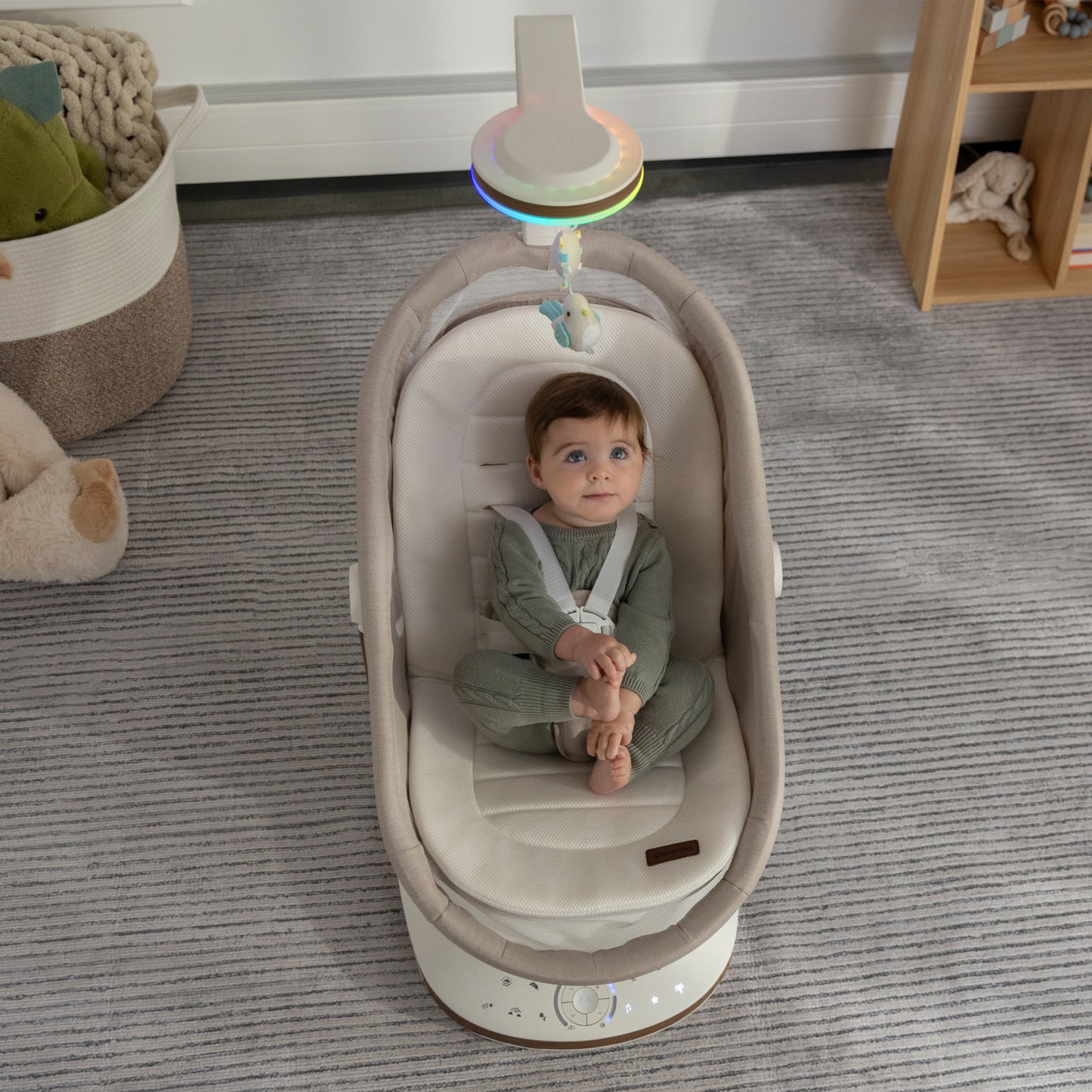 Evenflo - Elara 2-In-1 Smart Motion Swing & Soothing Nest - Coastal Coffee