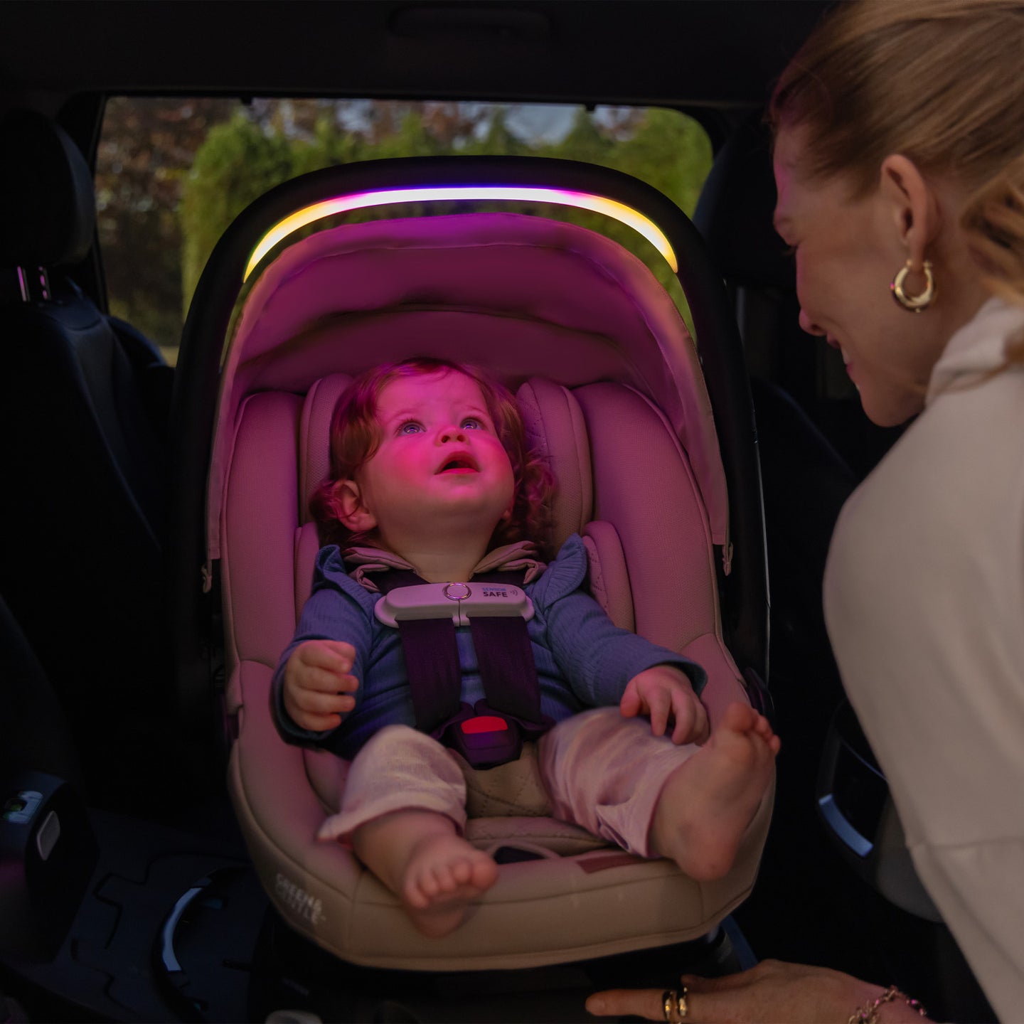 Evenflo - Shyft Intuiti+ Travel System featuring Revolve180 LiteMax NXT with SensorySoothe - Champagne
