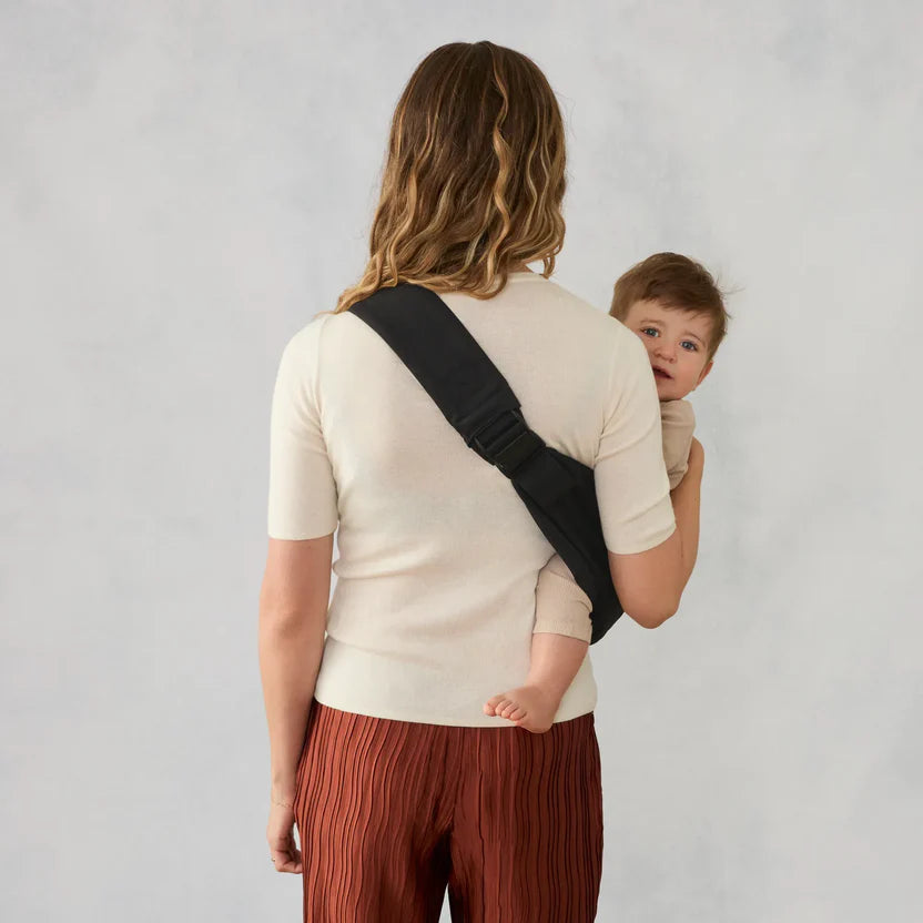 Ergobaby - Upsie Sling Carrier - Onyx Black