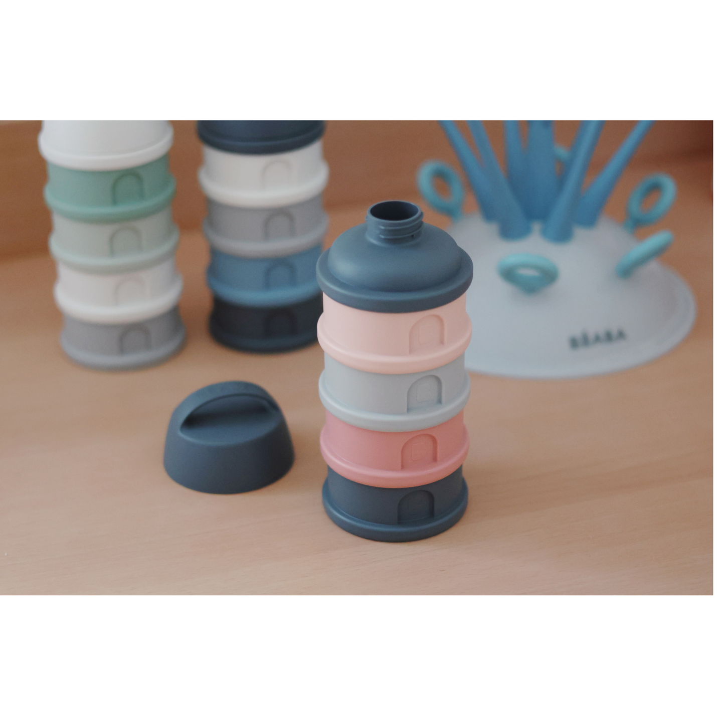 Beaba - 4 Compartments Formula Milk Container - Grey/Pink