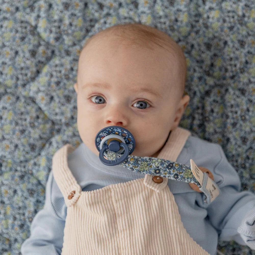 BIBS x Liberty Pacifier Clip Capel Fossil Grey