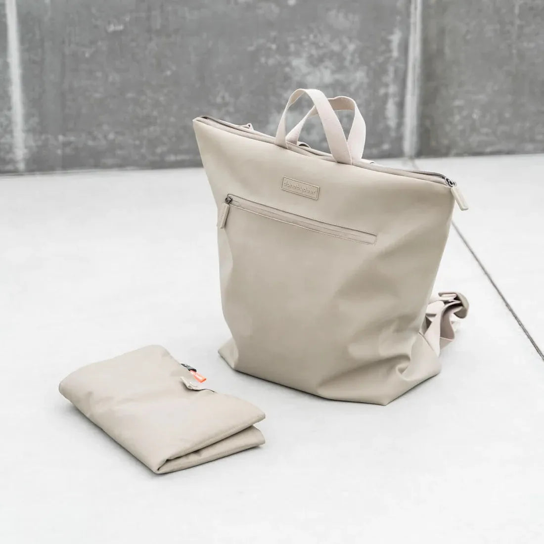 Done by Deer - Changing backpack Sand