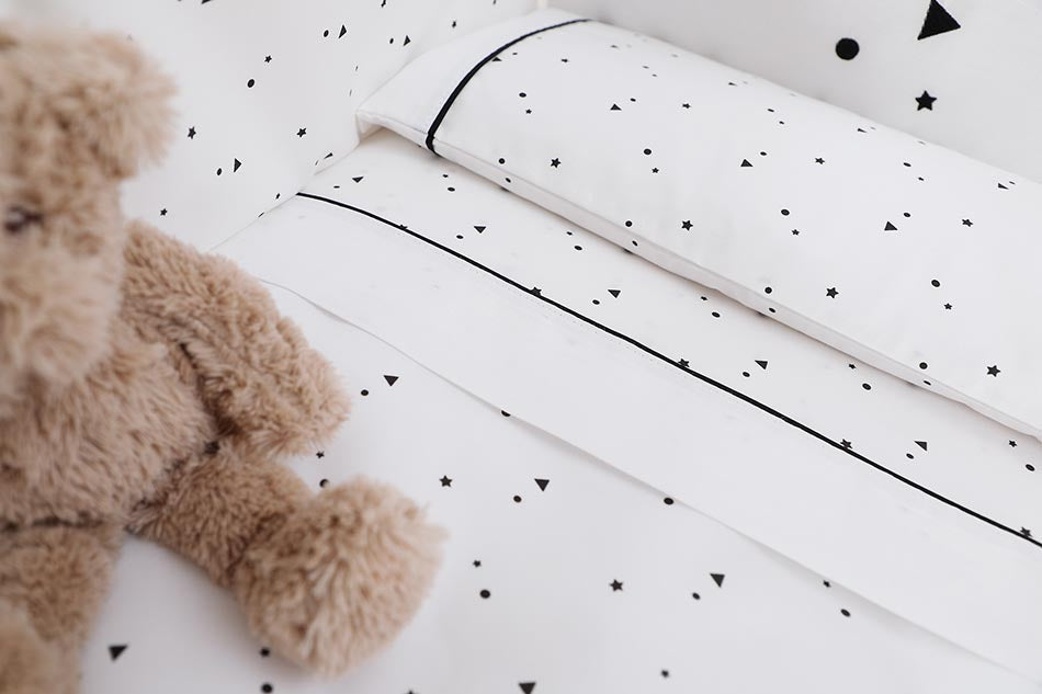 MICUNA - KIT DUVET+ HEAD PROTECTOR MINI-COT 80 x 50 TX-934 CLAIRE